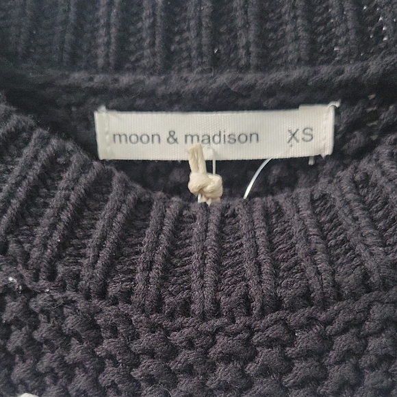 Moon & Madison Women's Striped Knit Sleeveless Crop Vest Sweater Size XS - Picture 5 of 8